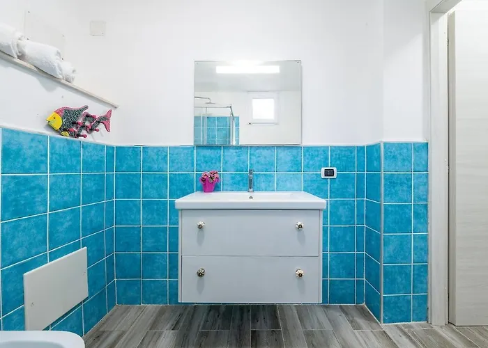 Affittasardegna - Casa Conchiglia Blu * Стинтино