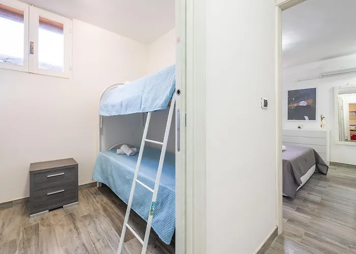 Affittasardegna - Casa Conchiglia Blu * Стинтино