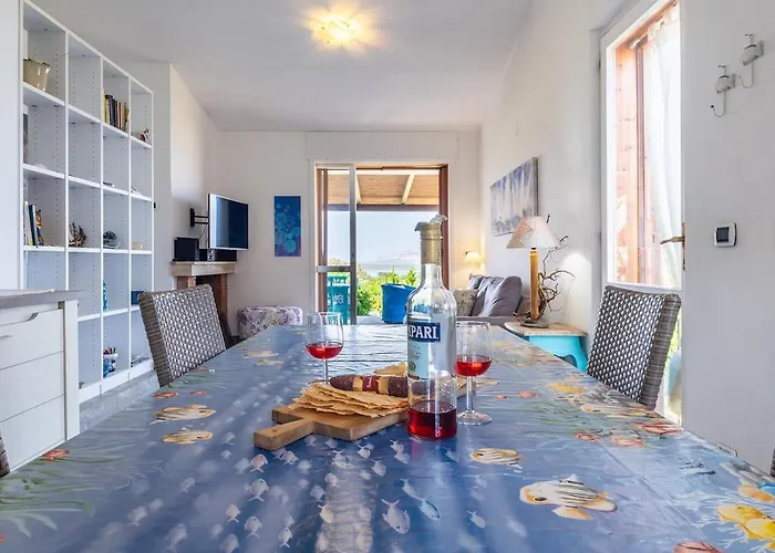 Апартаменты Affittasardegna - Casa Conchiglia Blu Стинтино